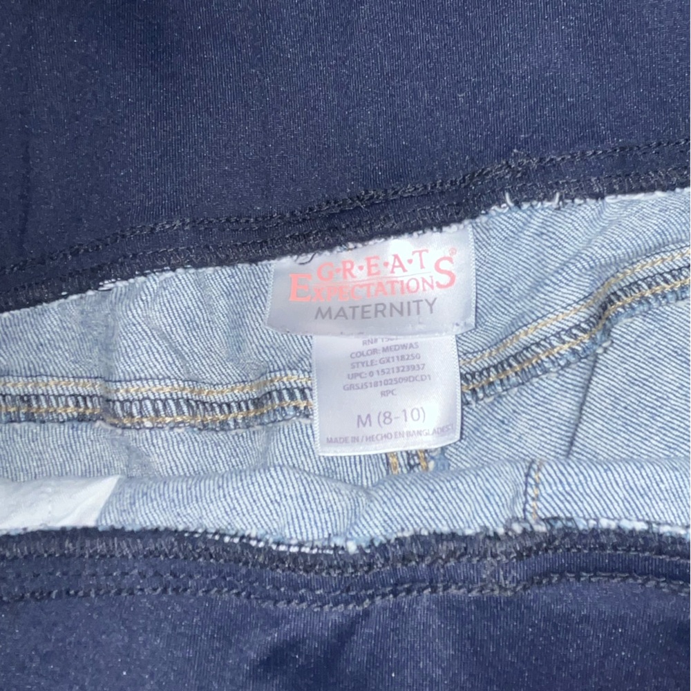 Maternity Jean Shorts - Picture 3 of 3